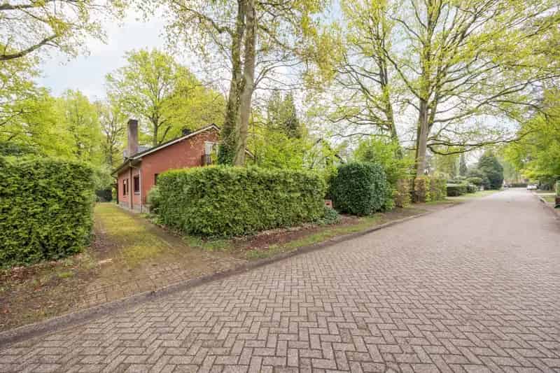 Huis te koop Hertebos 4 slaapkamers grote tuin