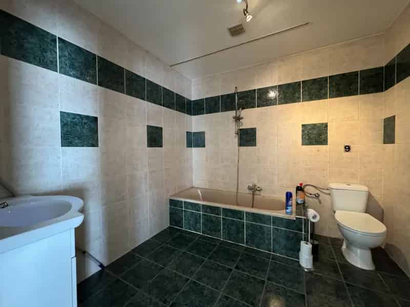 Gelijkvloers Appartement te Huur Lebbeke