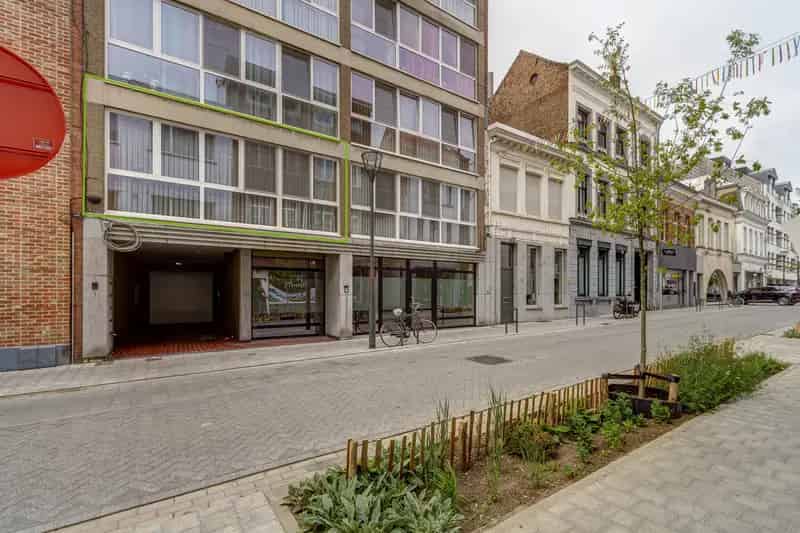 Appartement te renoveren 3 slaapkamers Turnhout met garage