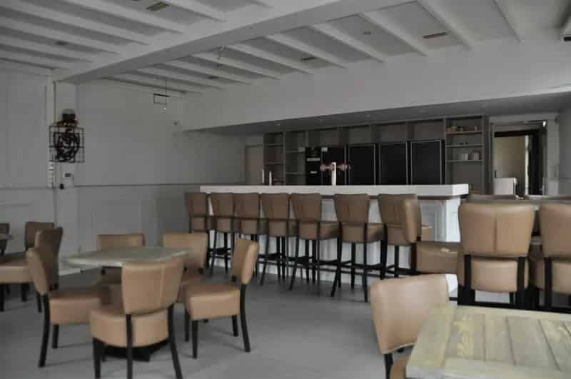 Handelspand met Woonst - voormalig Cafe The Corner
