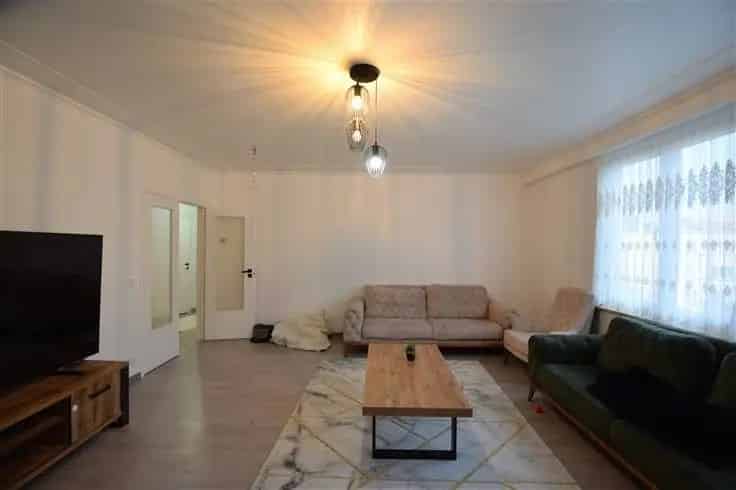 Appartement te koop Jette 100m2 2 slaapkamers gerenoveerd