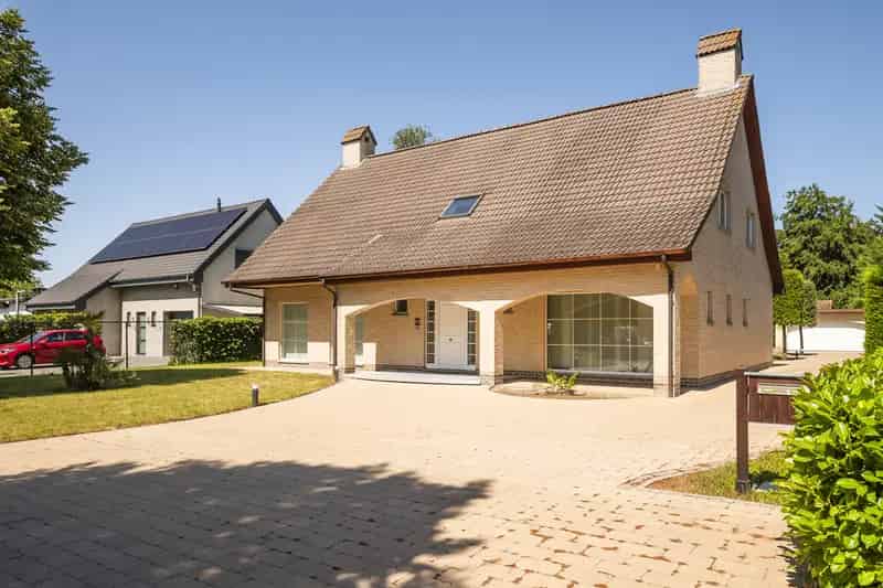 Huis te huur Kapellen: Instapklare Villa met 3 slaapkamers