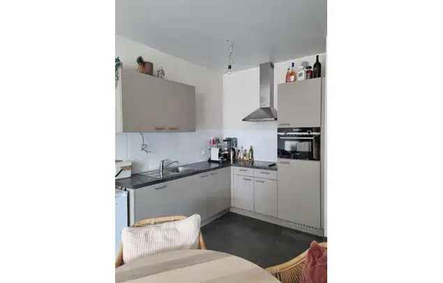 Huur 2 slaapkamer appartement van 75 m² in Antwerp