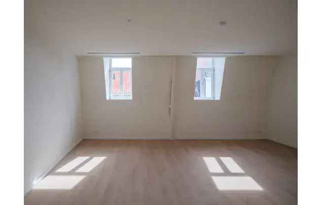 Huur 1 slaapkamer appartement van 89 m² in Ghent