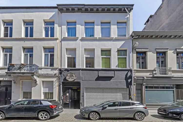 Studio te Huur Antwerpen 2060 -  Compacte Studio met Badkamer