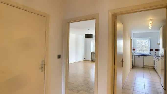 Appartement te Huur Ukkel 2 Slaapkamers Dubbele Parkeerplaats