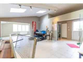Kantoor te koop Bierges 212m² 10 Parkings