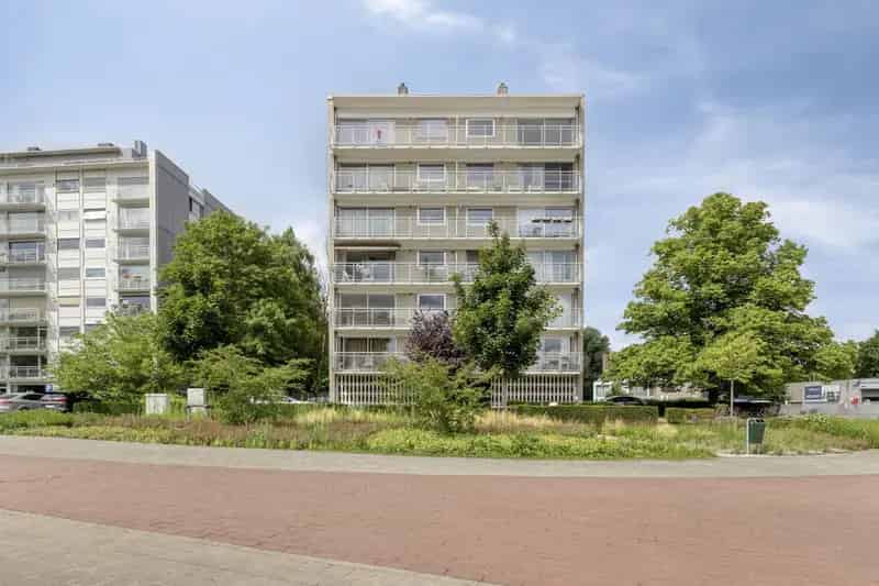 Gerenoveerd Appartement te Huur nabij Station Brugge