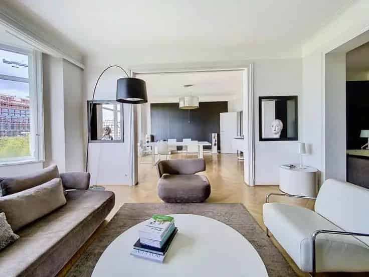 Appartement te koop: 4 slaapkamers, gerenoveerd, 260m²