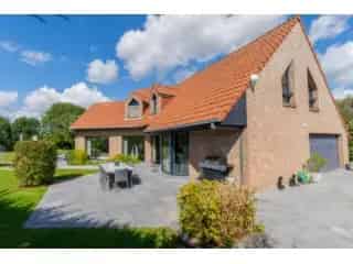 Villa te koop Herseaux 5 slaapkamers grote tuin