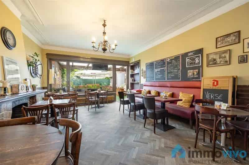 Prachtig authentiek pand met café en duplex