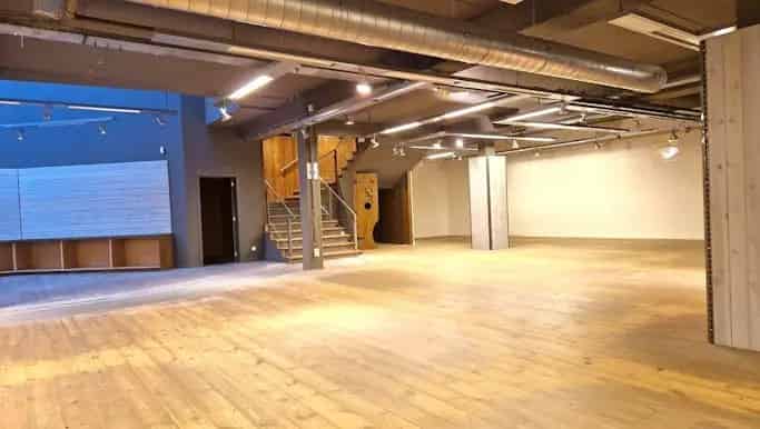 Handelspand te huur Hasselt Maastrichterstraat 1600m²