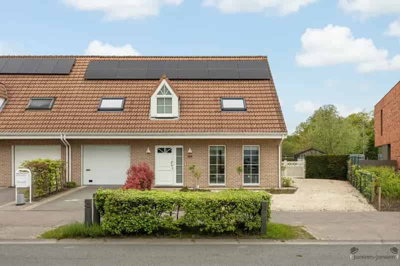 Huis te huur Kontich: Instapklare woning met grote tuin