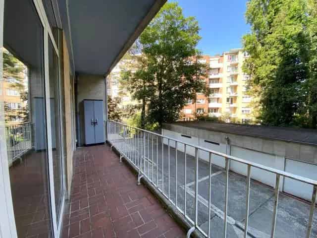 
                                                                    Appartement
                                                                             te koop te Auderghem
                                                                