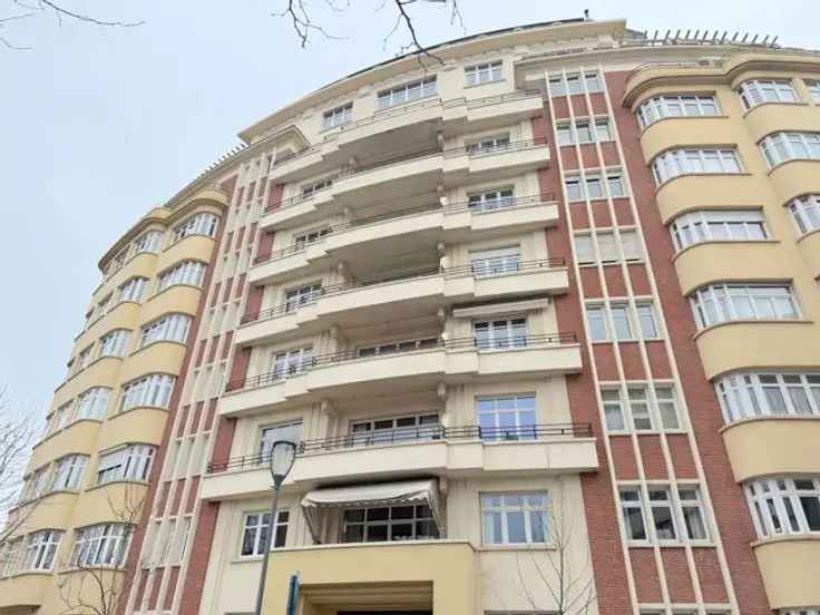 Ixelles ULB Appartement 2 slaapkamers Terras 120m²