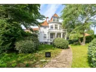 Villa te koop De Haan 5 slaapkamers grote tuin