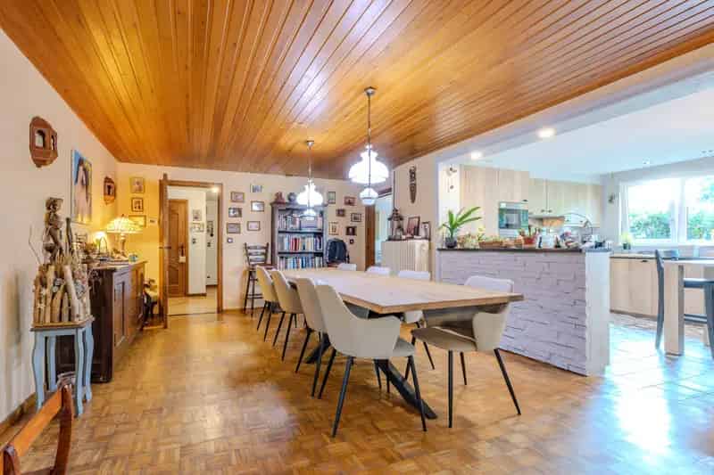 Ruime Familiewoning 5 Slaapkamers Geen Renovatieplicht