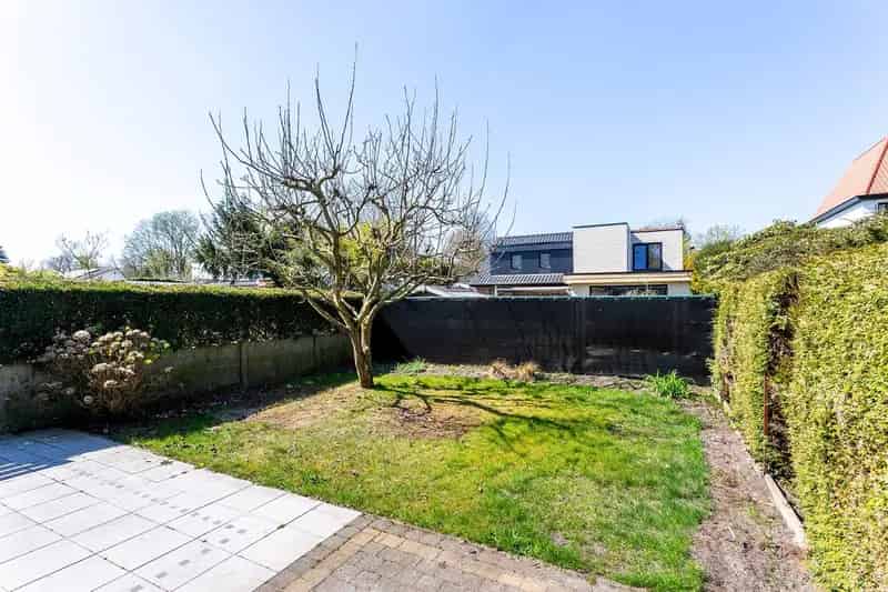 Geringeveerde woning met tuin