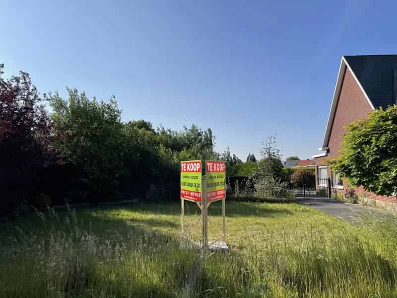 Bouwgrond 8a 60ca Open Bebouwing