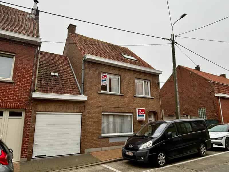 Goed Onderhouden Woning 5 Slaapkamers Grote Tuin Garage