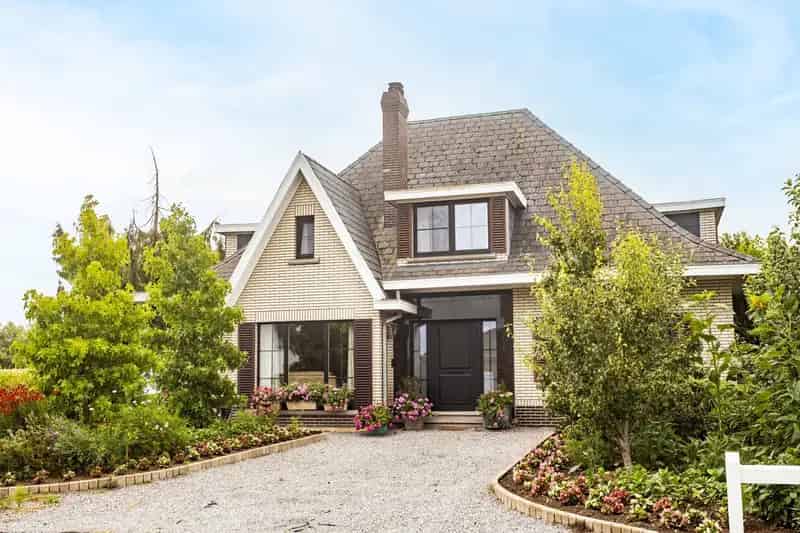 Huis te koop 4 slaapkamers tuin garage Moerbeke