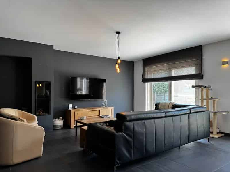 Huis te koop in Kalken - Ruime woning met polyvalente ruimte