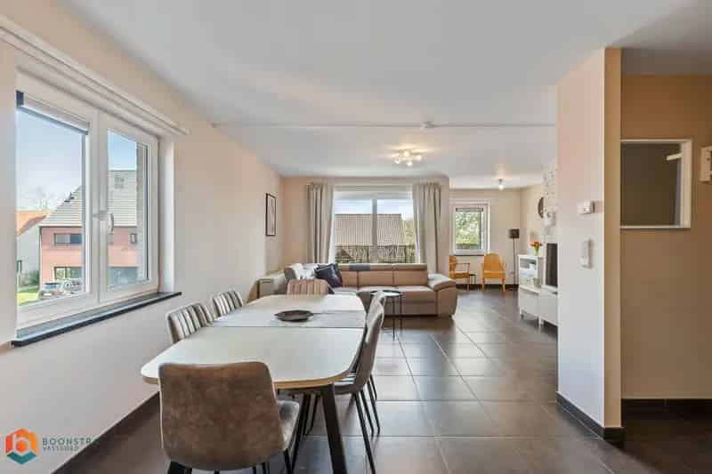 Duplex 3 slaapkamers Londerzeel - Terras en Parkeerplaats