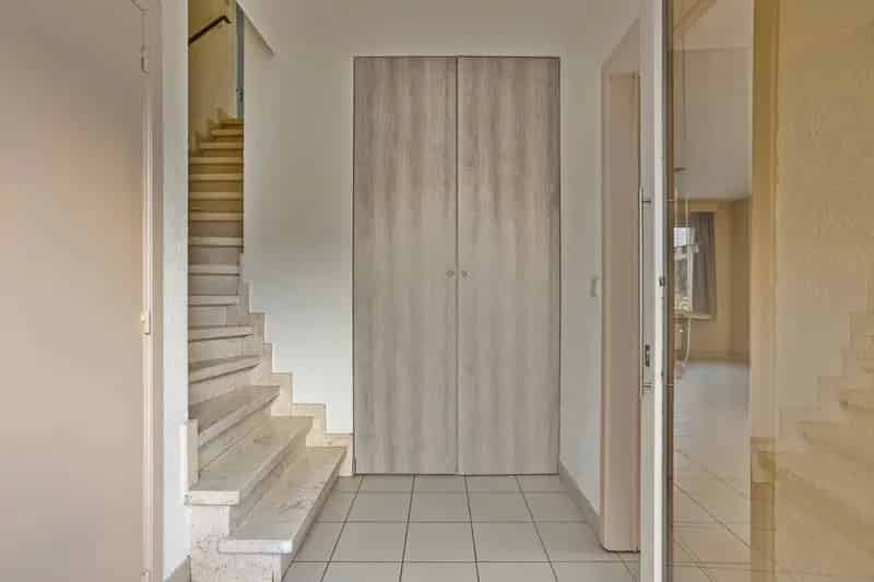 Rustige 3 Slaapkamer Woning Te Huur LO