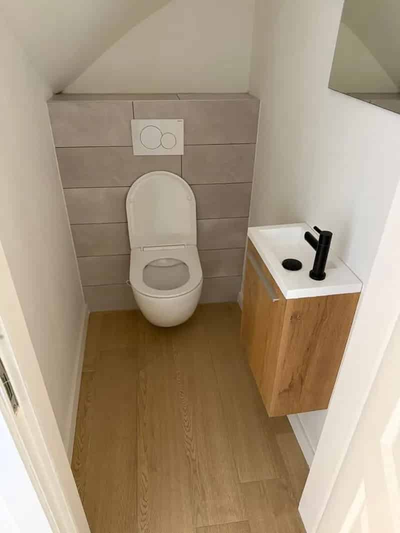 Rustig Gelegen Vernieuwbouw Villa