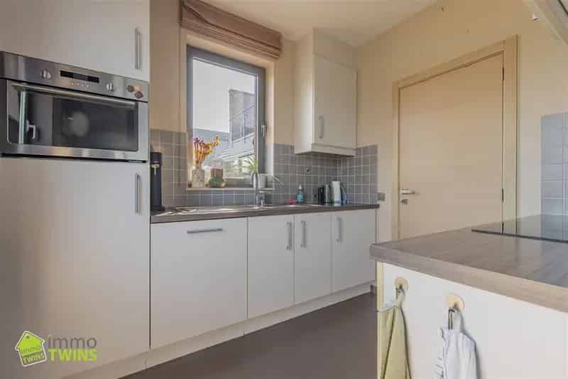 Appartement te koop Moerzeke Instapklaar terras 2009
