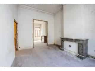 Huis te koop Elsene: 267m² te renoveren, 8 slaapkamers
