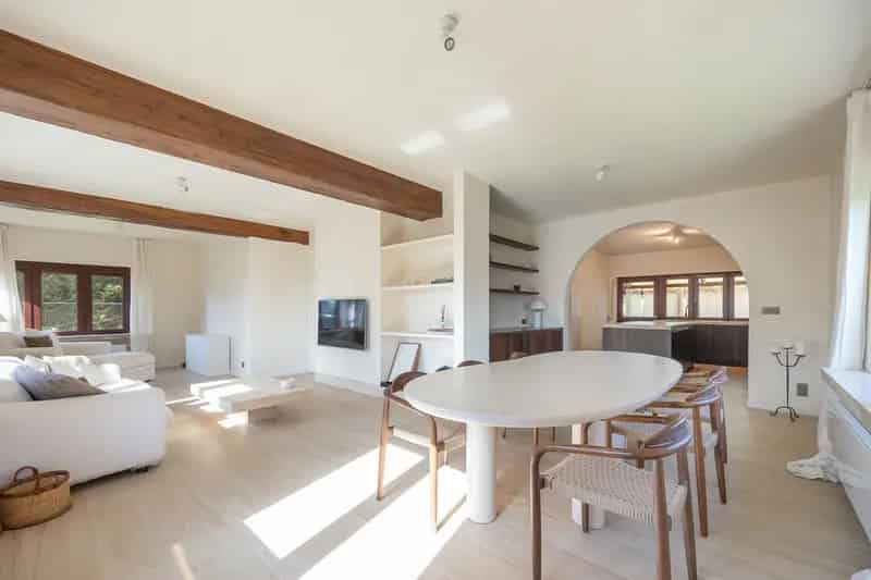 Huis te huur: Gerenoveerde woning met tuin en garage