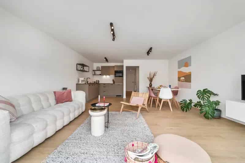 Te koop 2 slaapkamers appartement Oostende