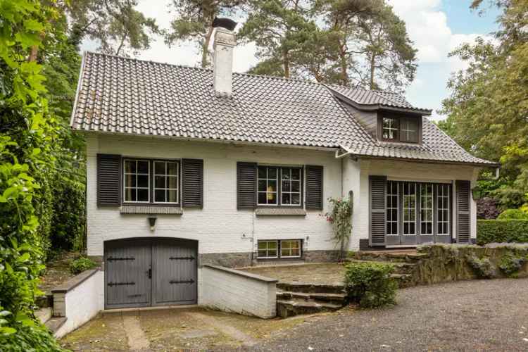 Huis te huur te renoveren met tuin en ruim perceel