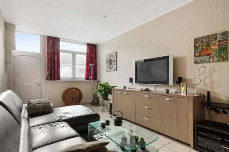 Huis Te Koop Niel: 3 Slaapkamers, Tuin, Te Renoveren