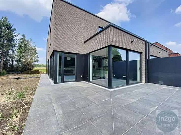 Villa te Koop 3 slaapkamers 2 badkamers Garage Tuin Energiezuinig