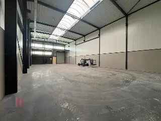 KMO Unit te Huur Waarschoot 490m²