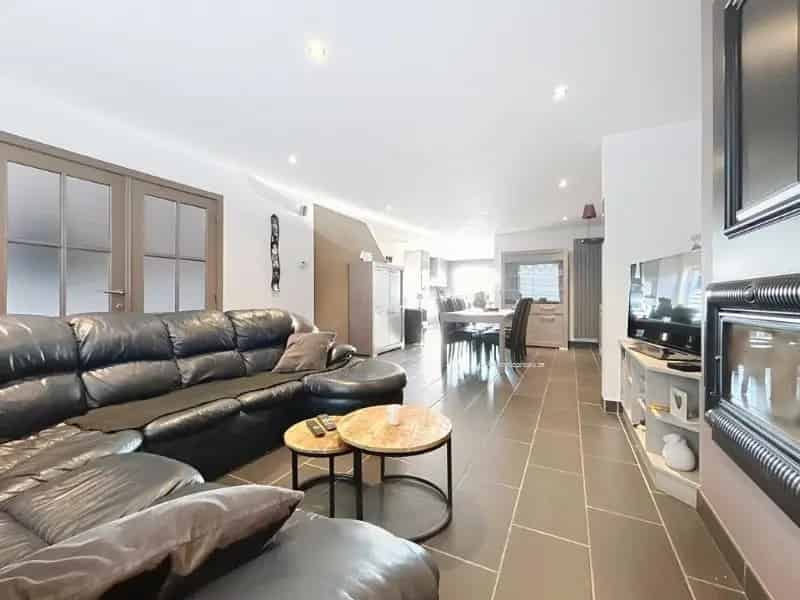 Huis te koop Lendelede 4 slaapkamers zwembad tuin