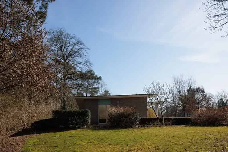 Architecturale woning 6395m2