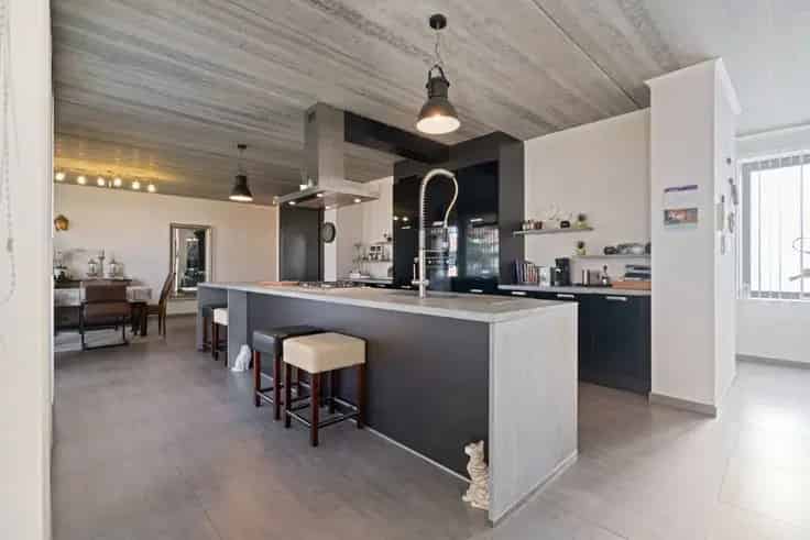 Duplex Te Koop Ninove Ruim Appartement Magazijnen Opslag