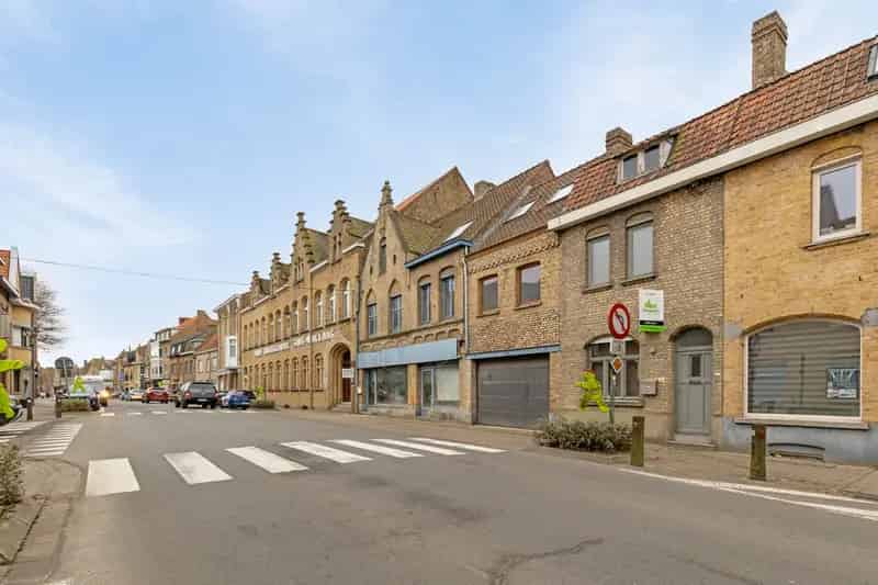 Te renoveren woning centrum Diksmuide