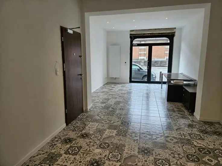 Appartementsblok 6 Eenheden Te Koop Gerenoveerd 4 Rendement