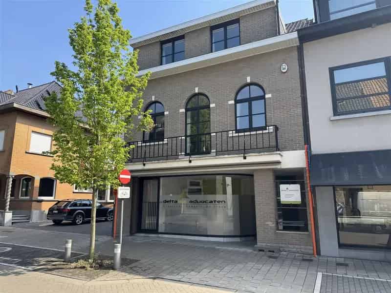 Ruim Duplex Appartement 3 Slaapkamers te Koop