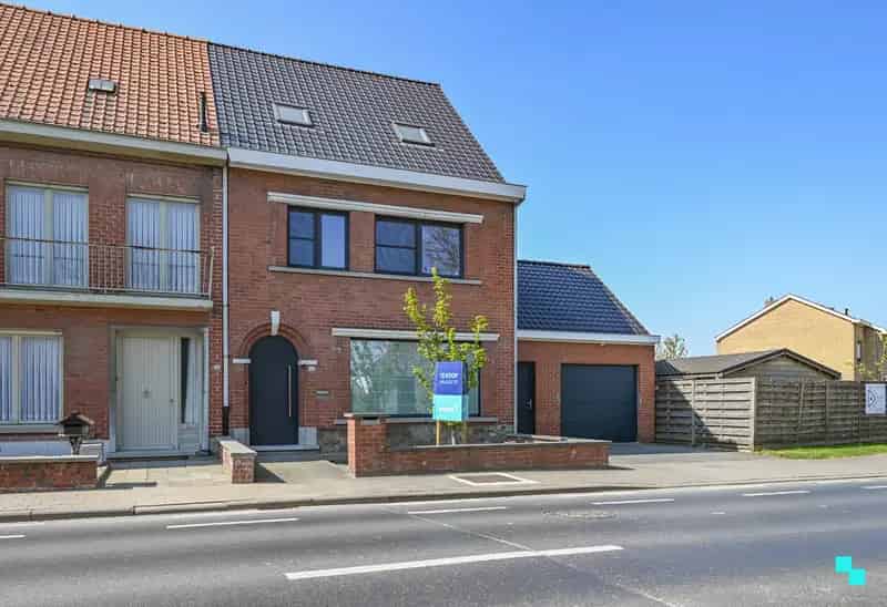 Huis te huur Izegem 3 slaapkamers garage tuin 189m²