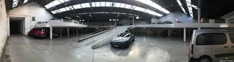 Autostaanplaatsen te Huur