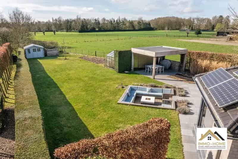 Prachtige instapklare villa met landelijk uitzicht