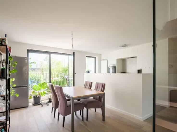 Huis Te Koop Gent: Bel-Etage 4 slaapkamers, 3 badkamers, Tuin