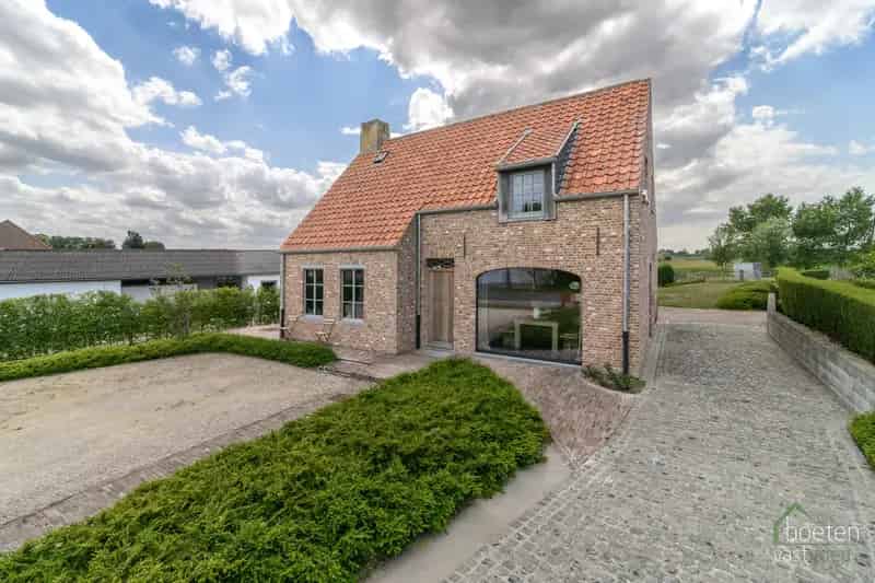 Rustiek Landhuis 4 slaapkamers Beveren aan de IJzer