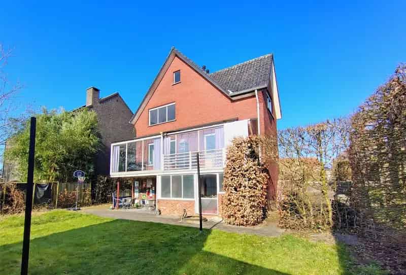 Huis te huur Landelijke woning te renoveren grote tuin