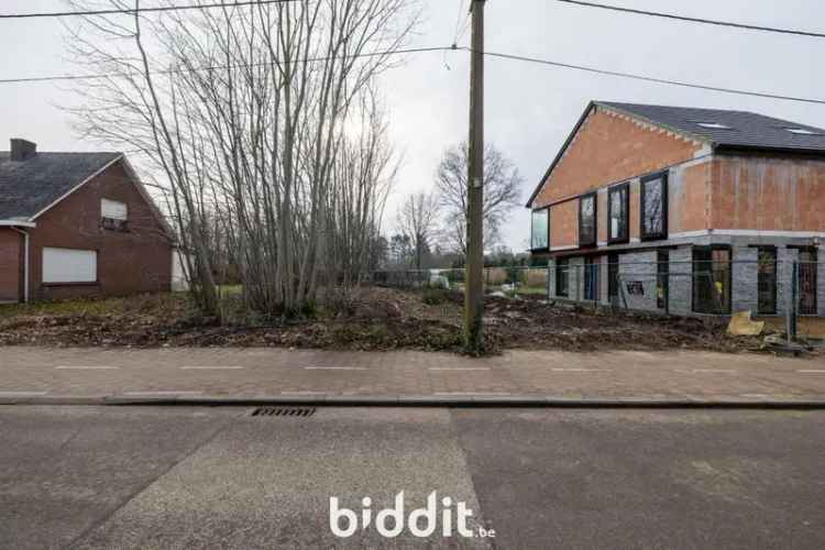 Bouwgrond kopen nabij centrum Rotselaar met open bebouwing